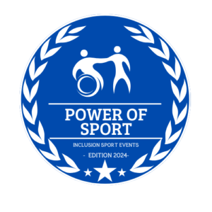 logo power of sport tondo azzurro con una corona d'alloro bianca che circonda due figure stilizzate di una persona disabile in carrozzina e una persona normale 